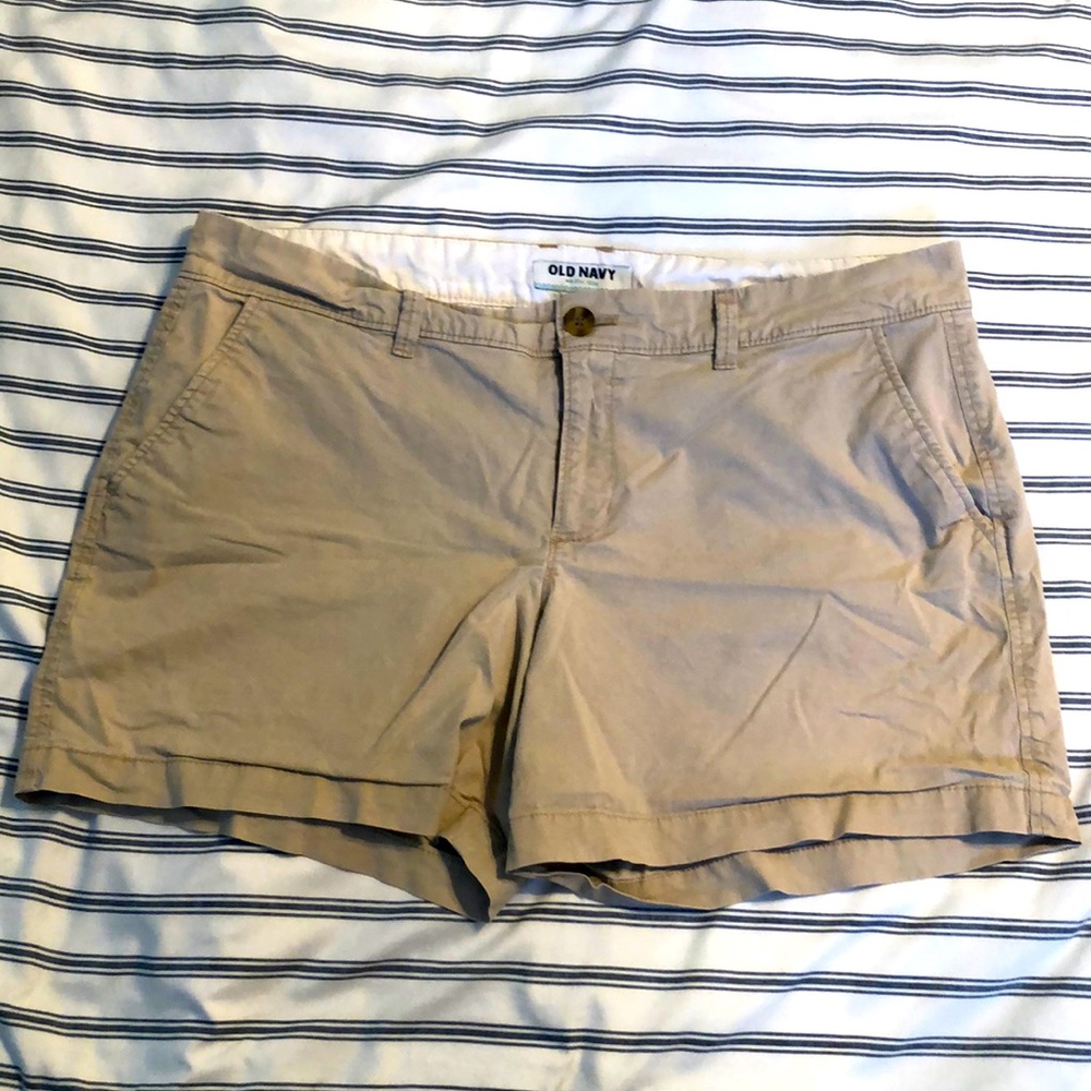 Old Navy khaki shorts